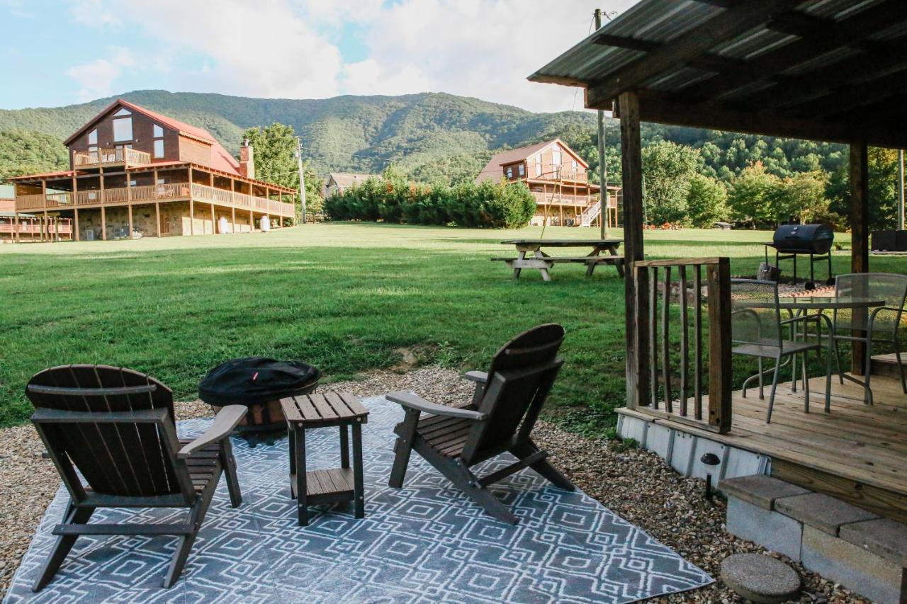Moonlight Cottage - Your Romantic & Scenic Escape Севьервилл Экстерьер фото